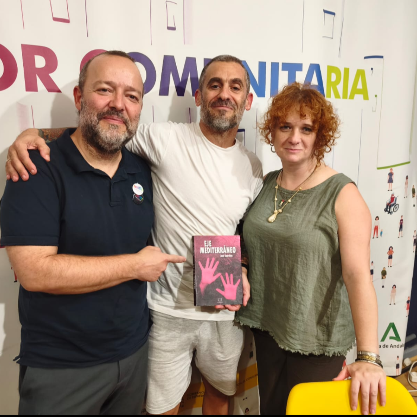Portada de Este libro está muy vivo